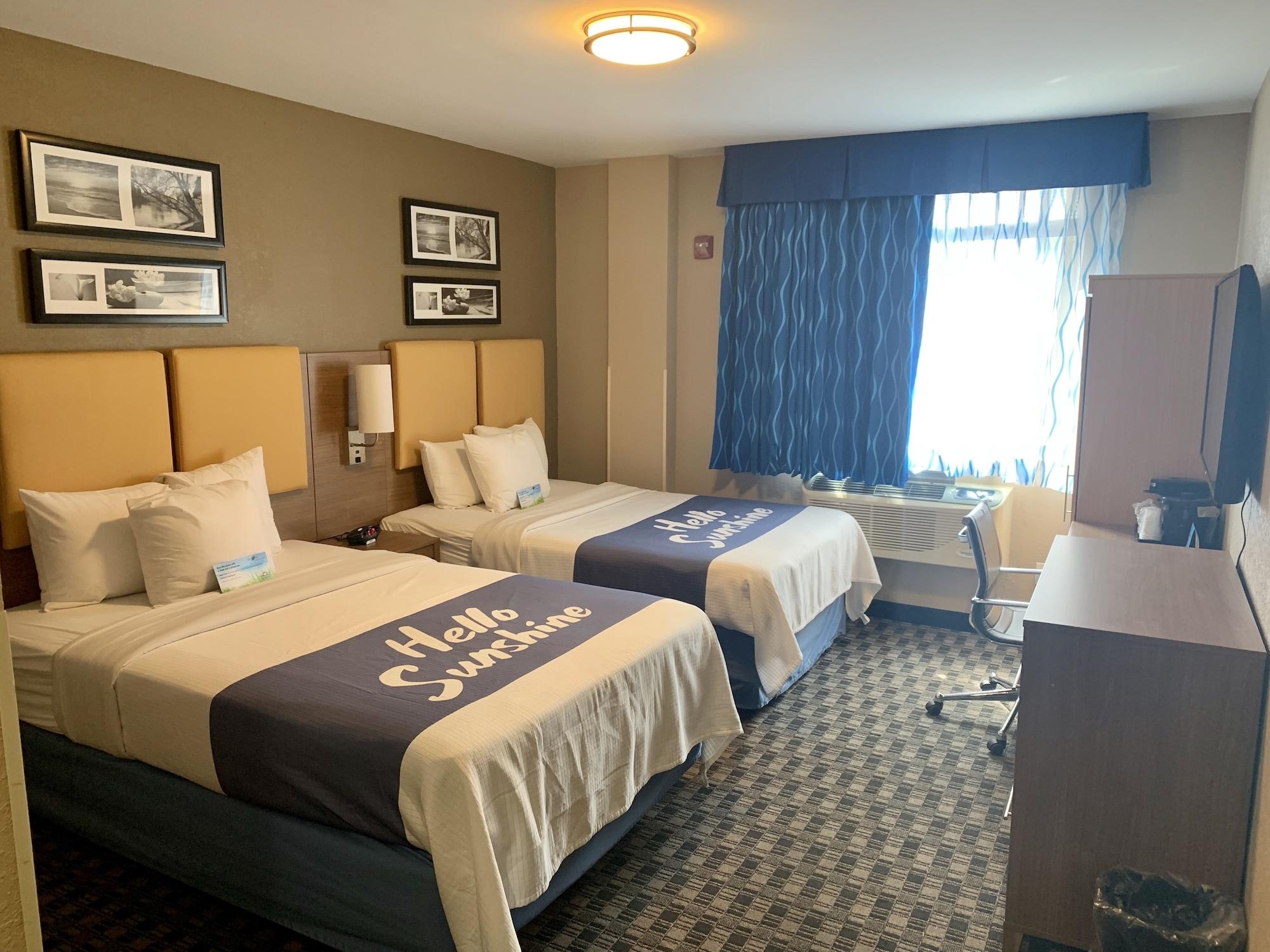 Days Inn By Wyndham Brooklyn Borough Park New York Esterno foto